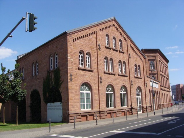 Музей античного судоходства (Museum für Antike Schifffahrt)