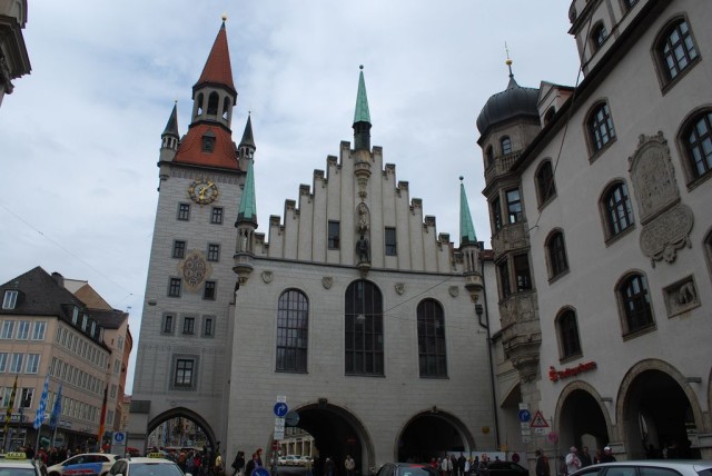 Старая Ратуша (Altes Rathaus)