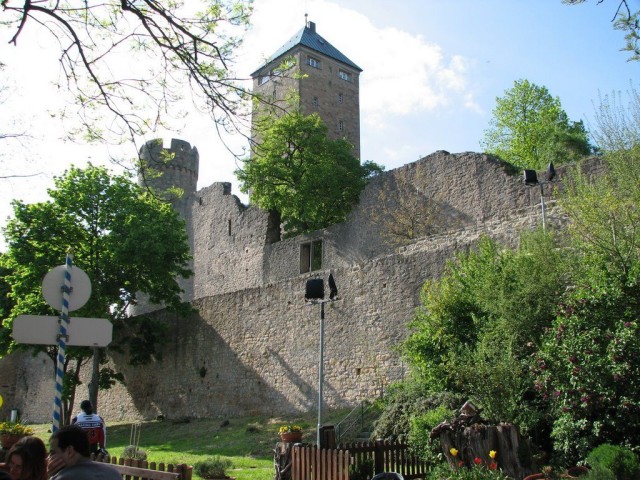 Замок Штаркенбург (Starkenburg)