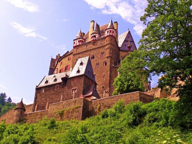 Замок Эльц (Burg Eltz)