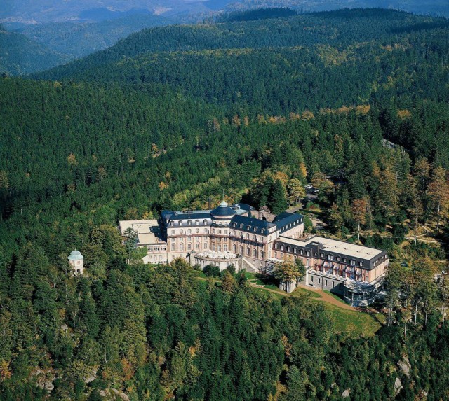 Отель Бюлерхоэ (Schlosshotel Bühlerhöhe)