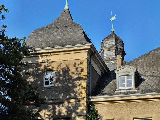 Замок Гарат (Schloss Garath)