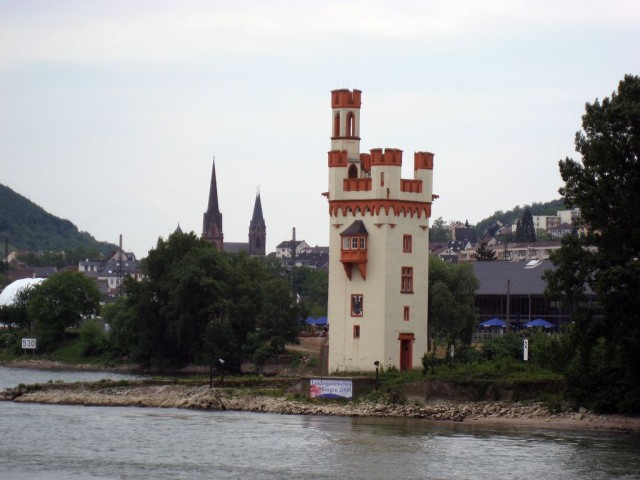 Башня Мойзетурм (Mäuseturm)
