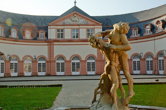 Замок Вайльбург (Schloss Weilburg)