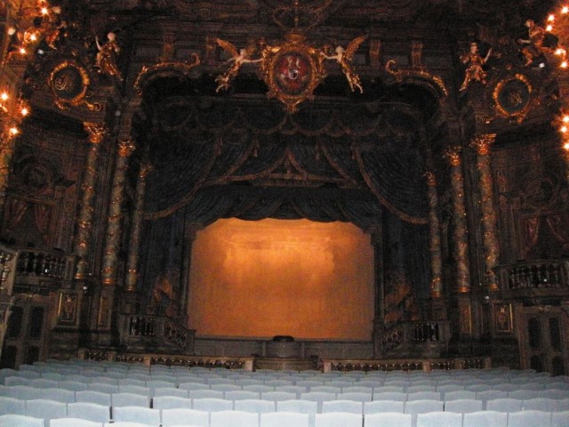 Маркграфский оперный театр (Markgräfliche Opernhaus) 