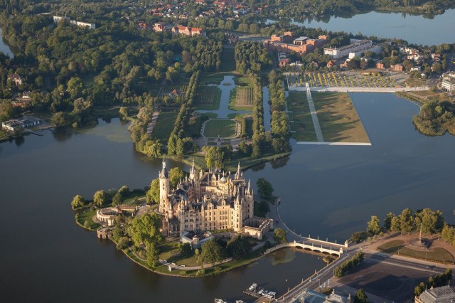 Шверинский замок (Schweriner Schloss)