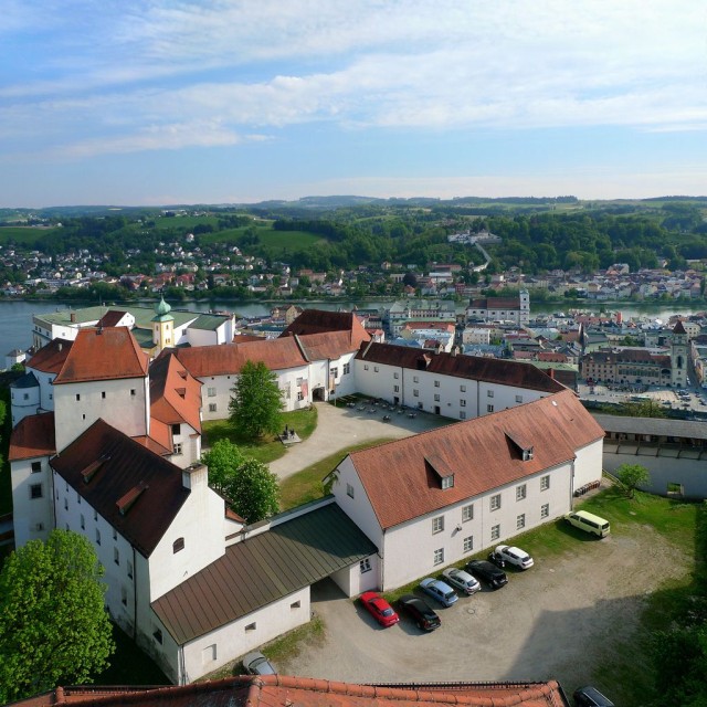 Верхний Замок (Veste Oberhaus)