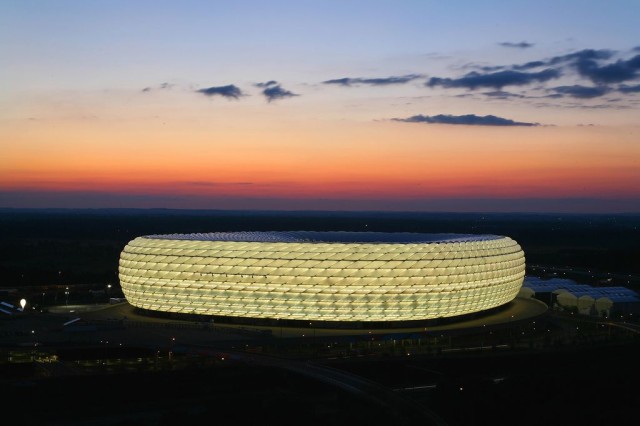 Футбольный стадион «Альянц Арена» (Allianz Arena)