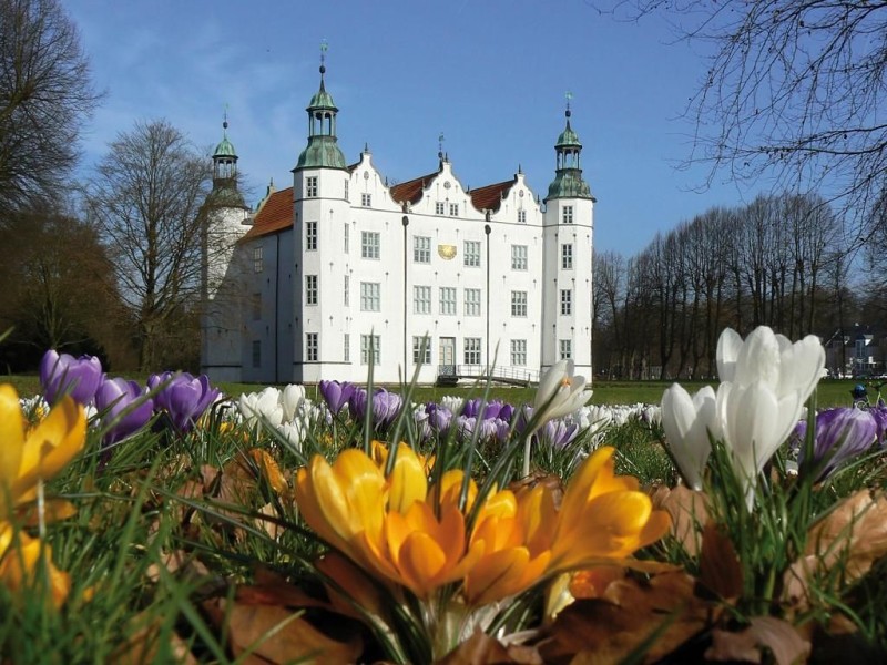 Замок Аренсбург (Schloss Ahrensburg)