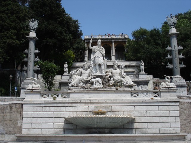 Фонтан богини Рима и терраса Пинчио (Fontana della Dea di Roma e terrazza del Pincio)