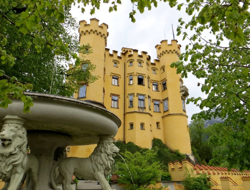 Замок Хоэншвангау (Schloss Hohenschwangau) 