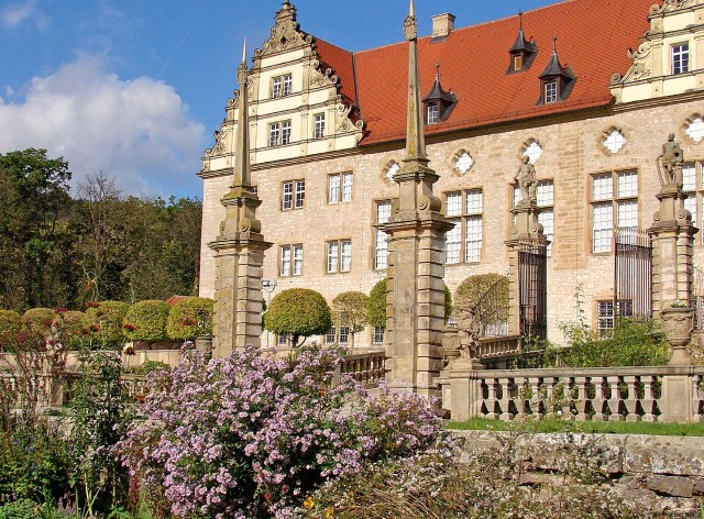 Замок Вайкерсхайм (Schloss  Weikersheim)