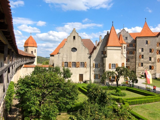 Замок Харбург (Burg Harburg)
