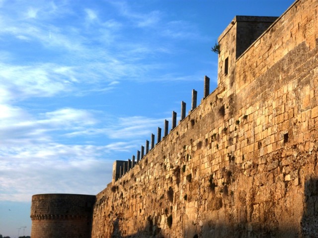 Castello degli Aragonesi
