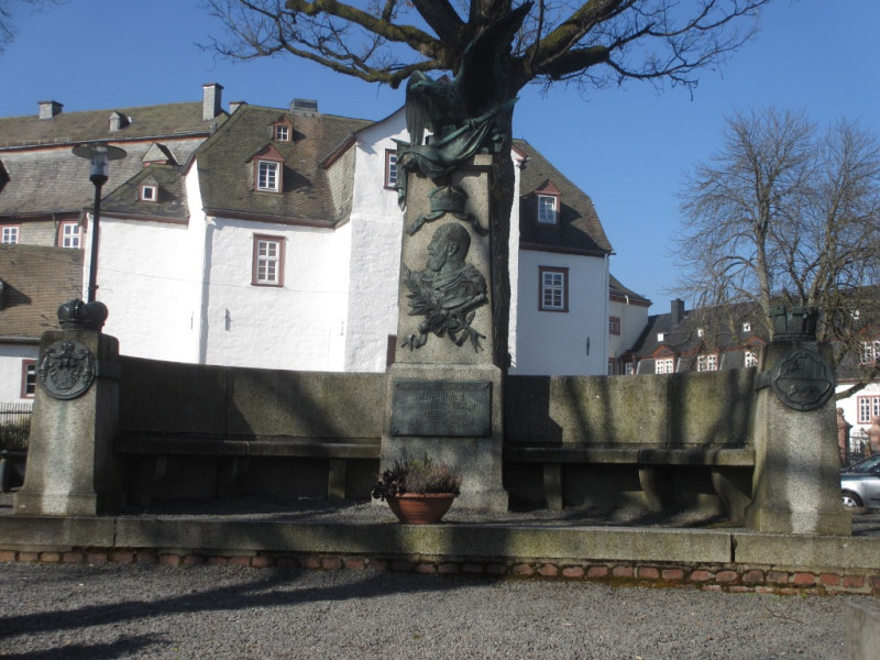 Памятник в Бад-Берлебурге