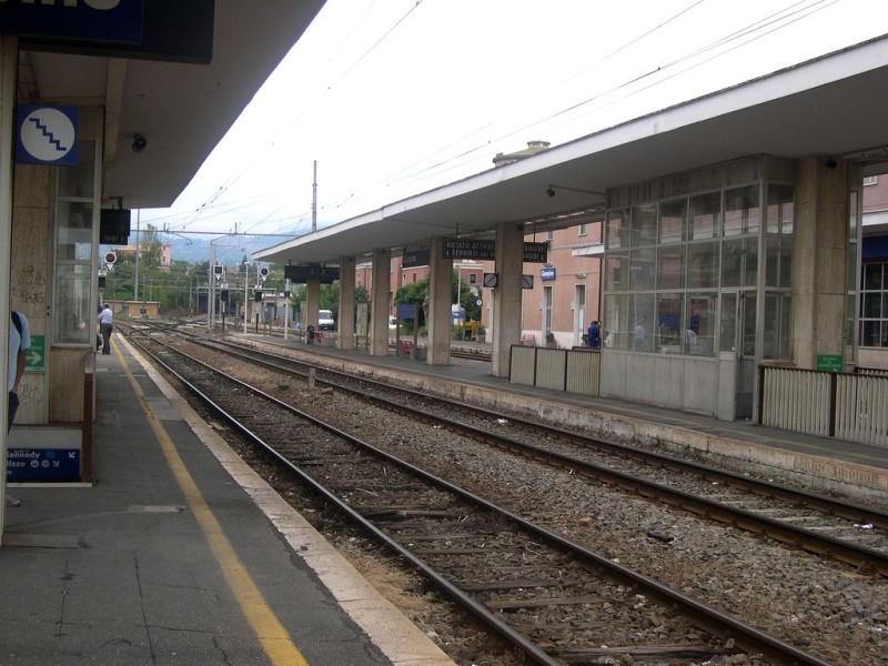 Железнодорожная станция в городе Чампино 
