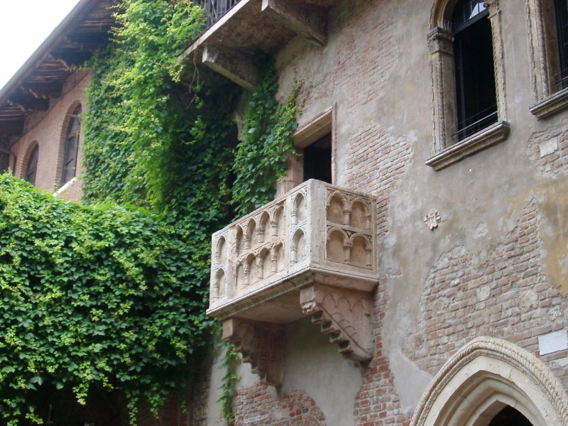 Дом Джульетты – романтический музей в средневековом здании