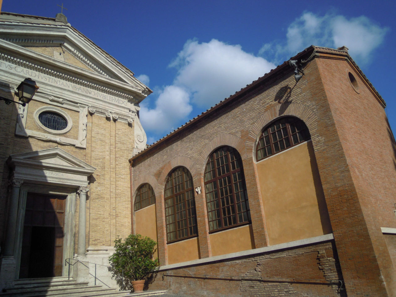 Церковь Санта-Приска (Chiesa di Santa Prisca)